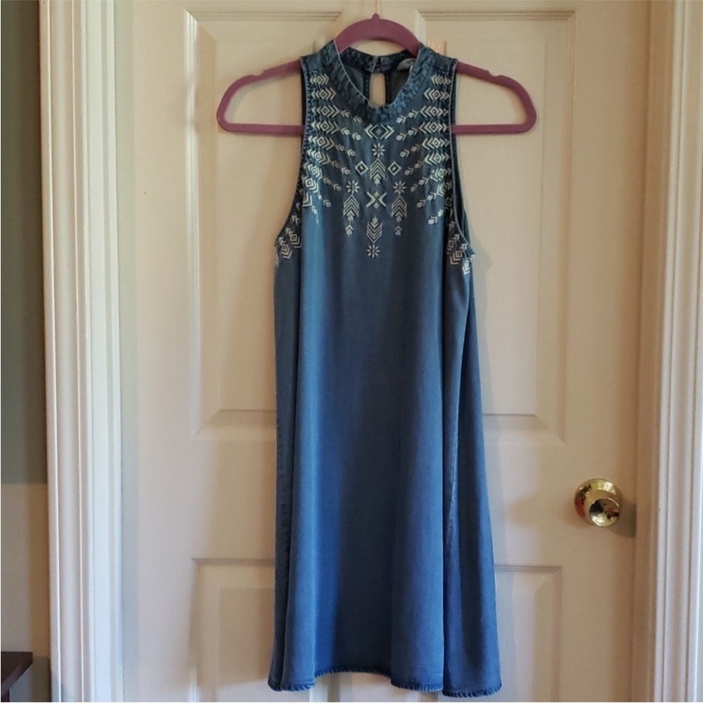 Speechless Chambray Embroidered Sleeveless Dress - Picture 3 of 9